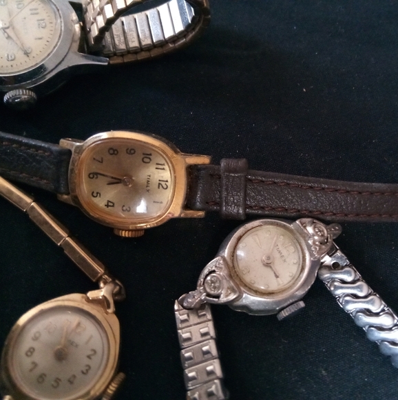 Lot of five small vintage timex watches - Picture 3 of 13